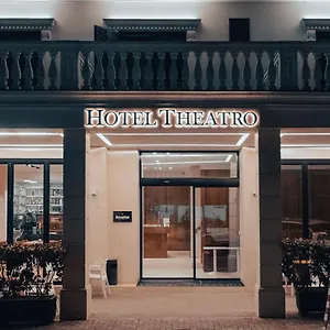 Theatro- Center Отель